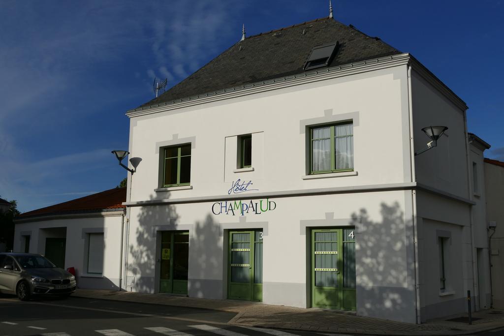 Logis Hotels Le Champalud Restaurant La Citadelle Oree-d'Anjou المظهر الخارجي الصورة