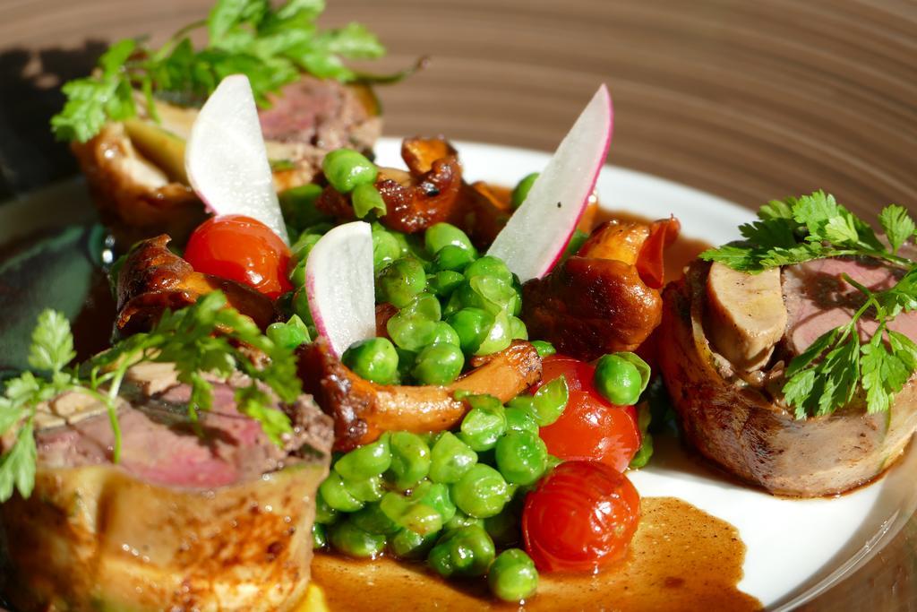 Logis Hotels Le Champalud Restaurant La Citadelle Oree-d'Anjou المظهر الخارجي الصورة