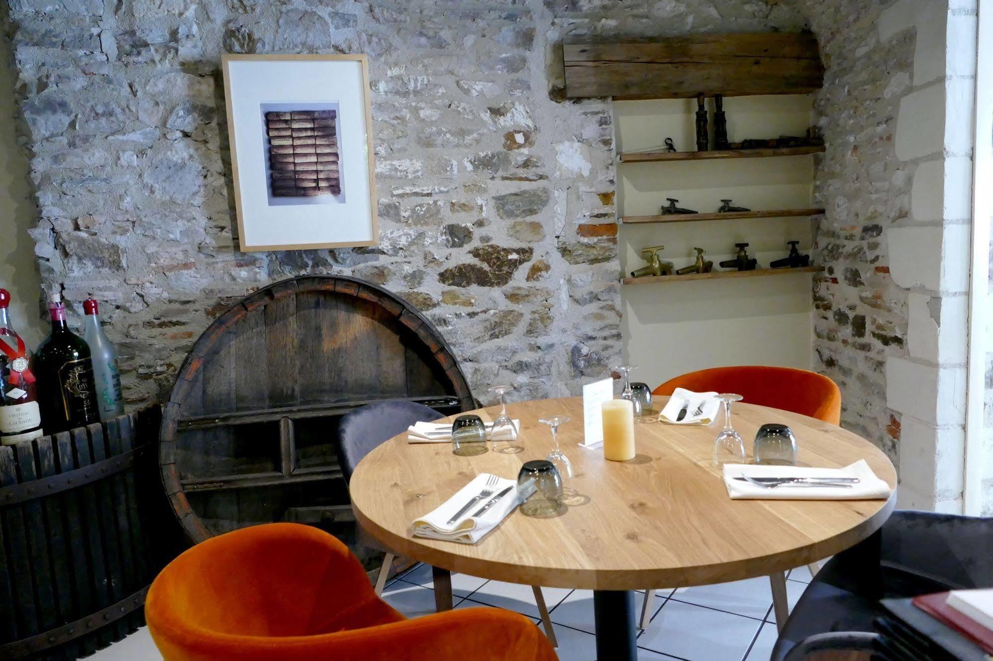 Logis Hotels Le Champalud Restaurant La Citadelle Oree-d'Anjou المظهر الخارجي الصورة